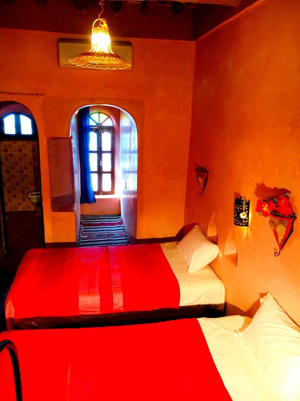 Kasbah Tiriguioute Hotell Skoura Exteriör bild